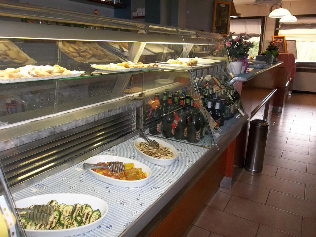 Albergo Ristorante Gori Ameglia Exteriör bild