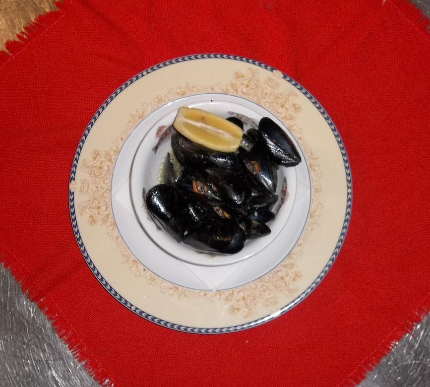 Albergo Ristorante Gori Ameglia Exteriör bild